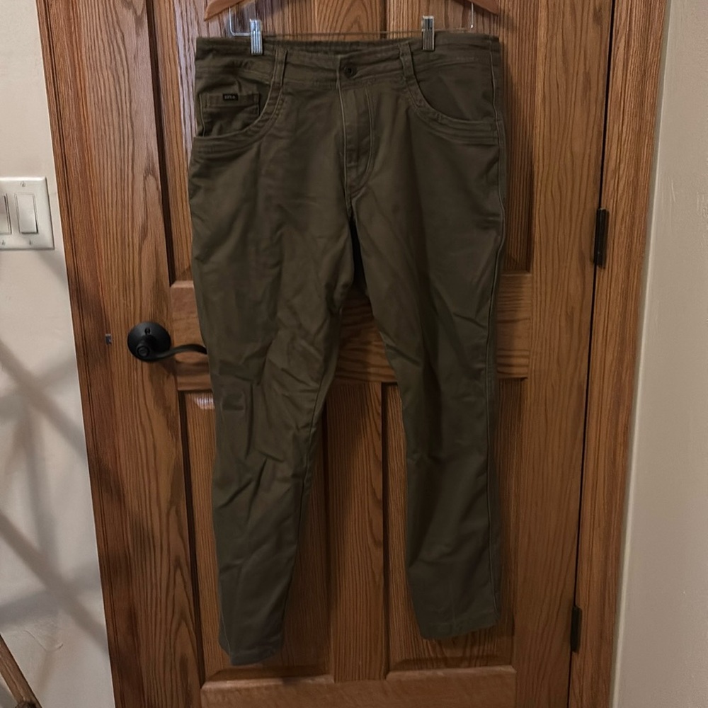 Kuhl Khaki Pants 38x30